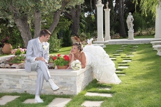 Your ceremonies have their dedicated space at the Villa Quélude